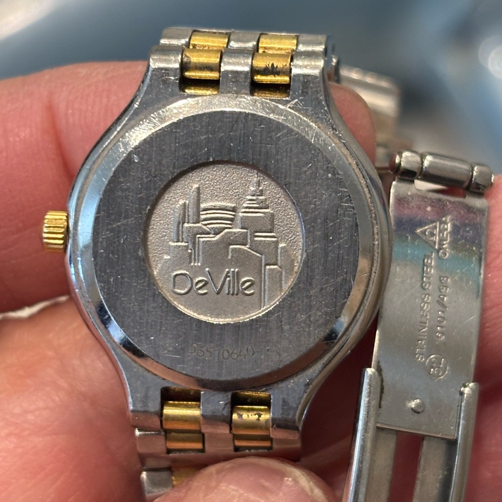 Omega Gold and Silver Two-Tone Watch with Roman Numerals - Picture 3 of 9